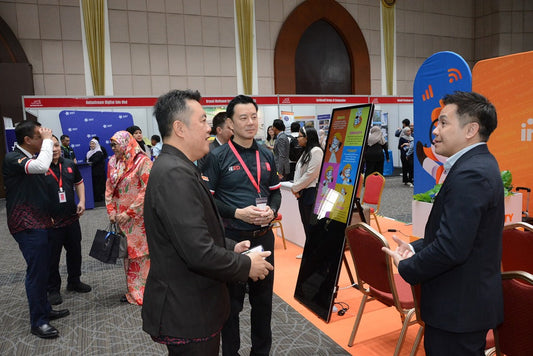 Opening Doors to Employment and Networking Opportunities at UBD Career Fair 2025